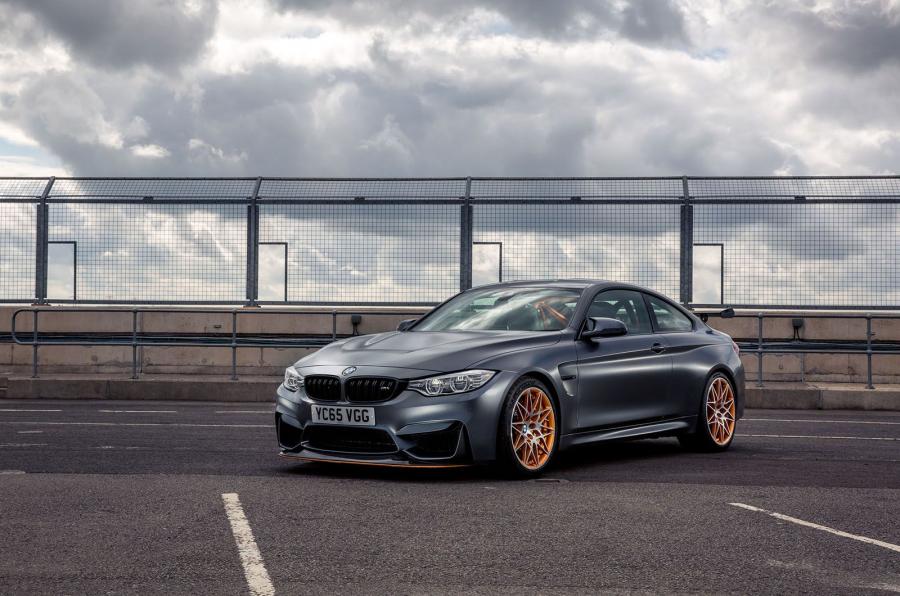  BMW M4 GTS 2016 года  (UK) (фото 11 из 23)